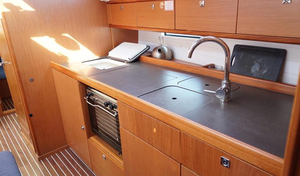 Photo #19 - Bavaria Cruiser 41 - 3 cab. (Hermes) in Kos - 39207