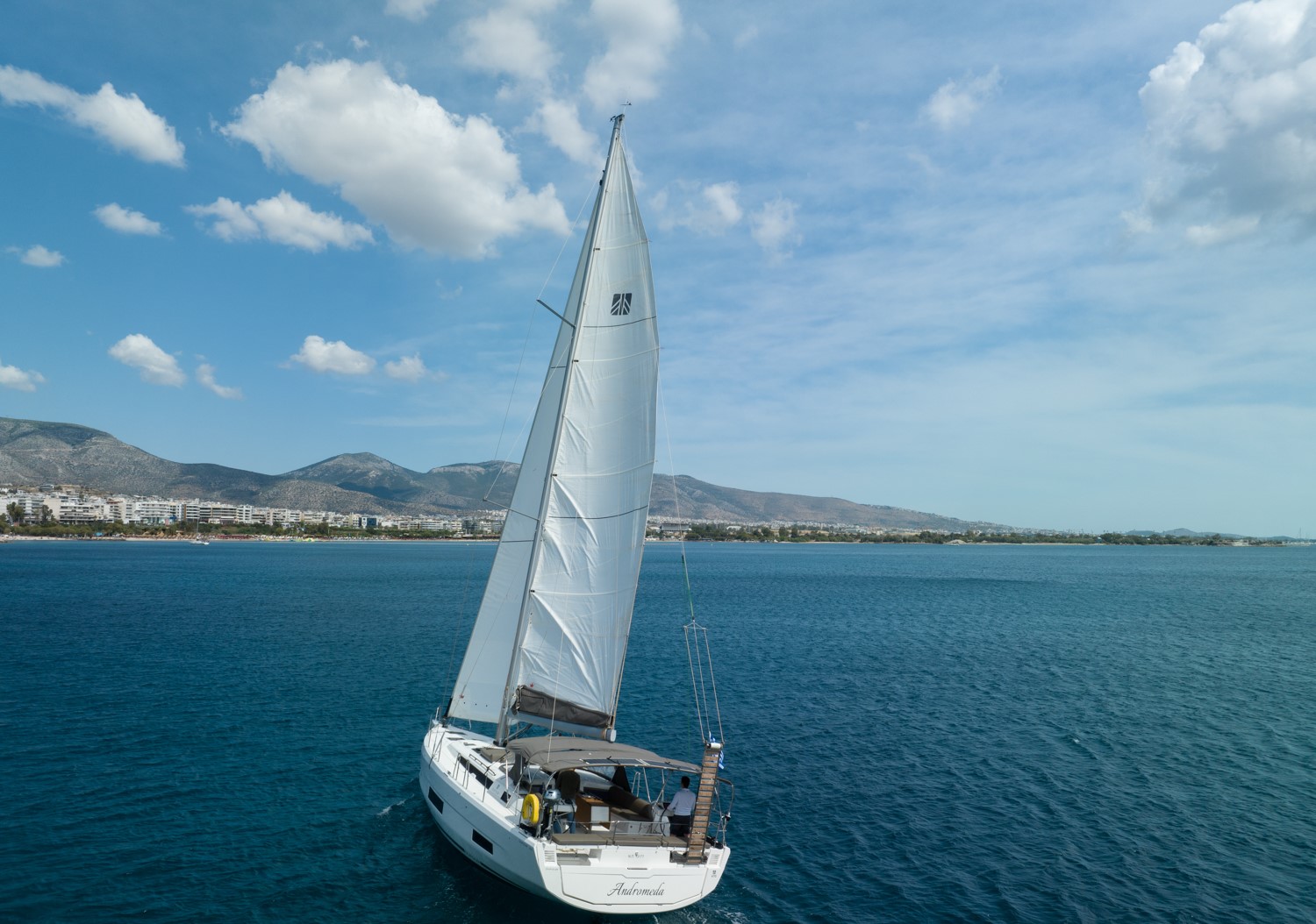 Photo #13 - Dufour 470 - 5 cab. (Andromeda) en Athènes - 39212