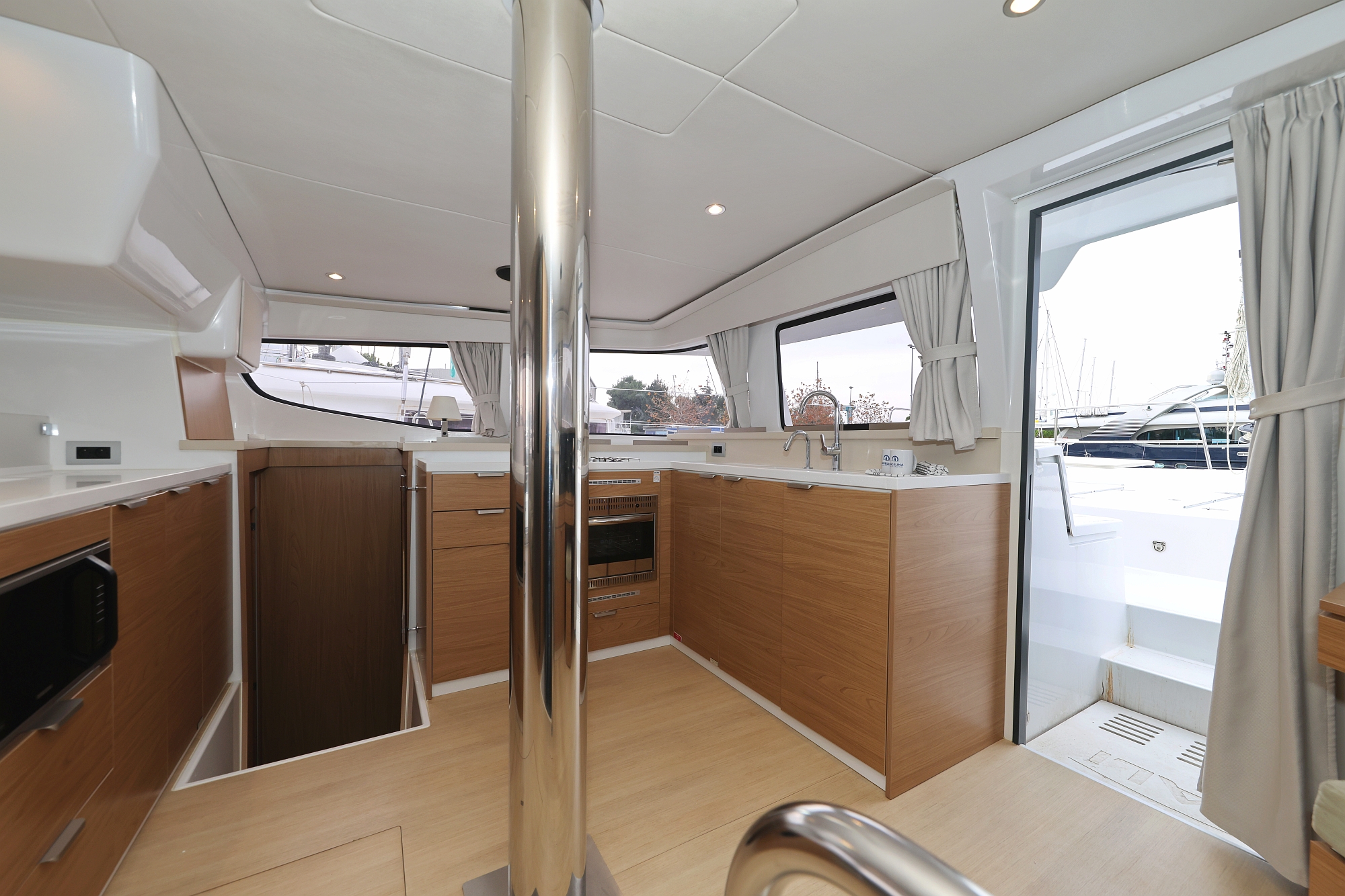 Photo #17 - Bali 4.4 - 4 + 2 cab. (Imagination) in Trogir - 39231