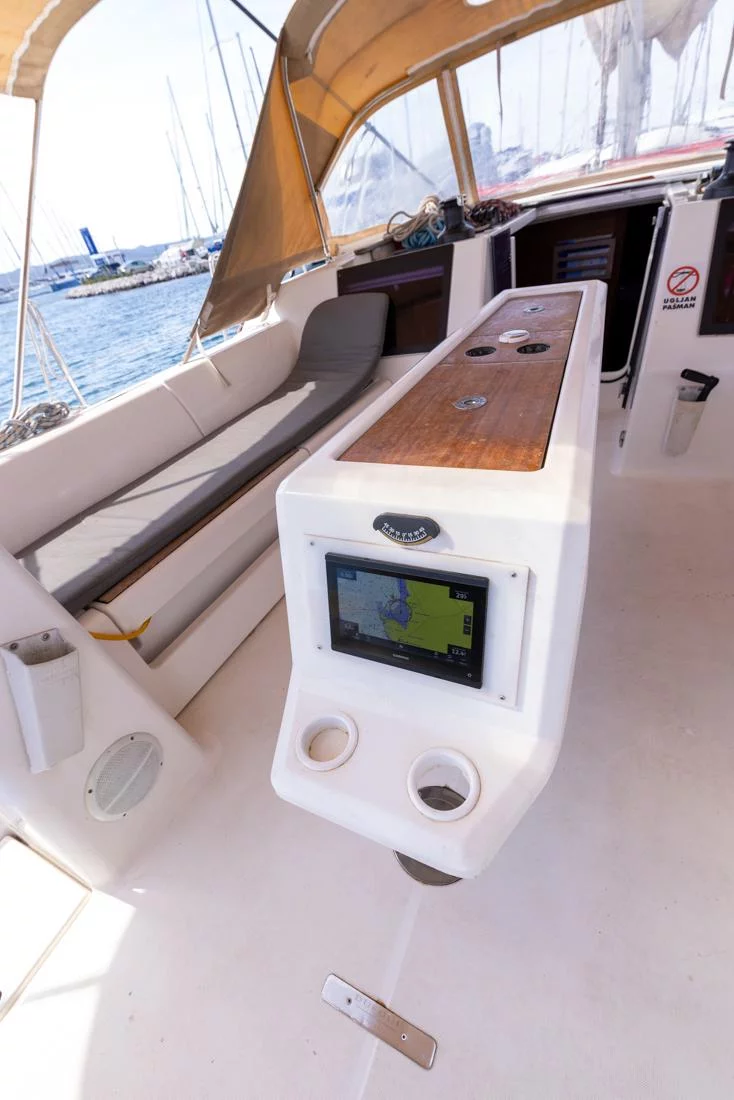 Dufour 460 GL (Erco)  - 8
