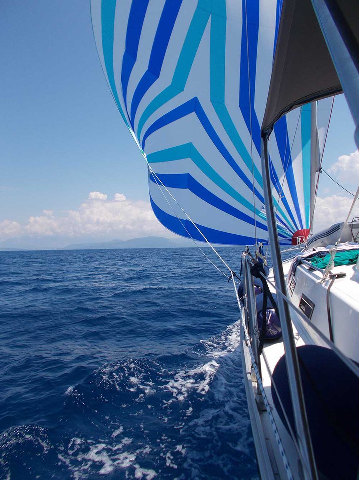 Photo #6 - Bavaria Cruiser 45 - 4 cab. (Destiny) in Korfu - 39247