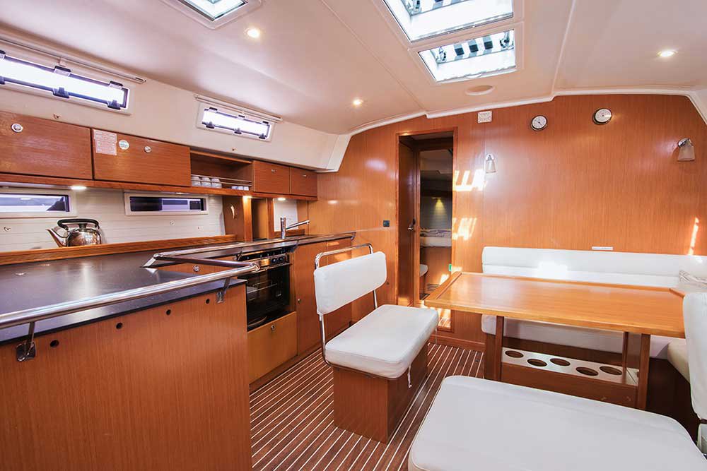 Photo #18 - Bavaria Cruiser 45 - 4 cab. (Destiny) in Korfu - 39247