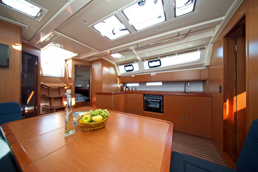 Photo #6 - Bavaria Cruiser 46 - 4 cab. (MH 77) in Murter - 39268