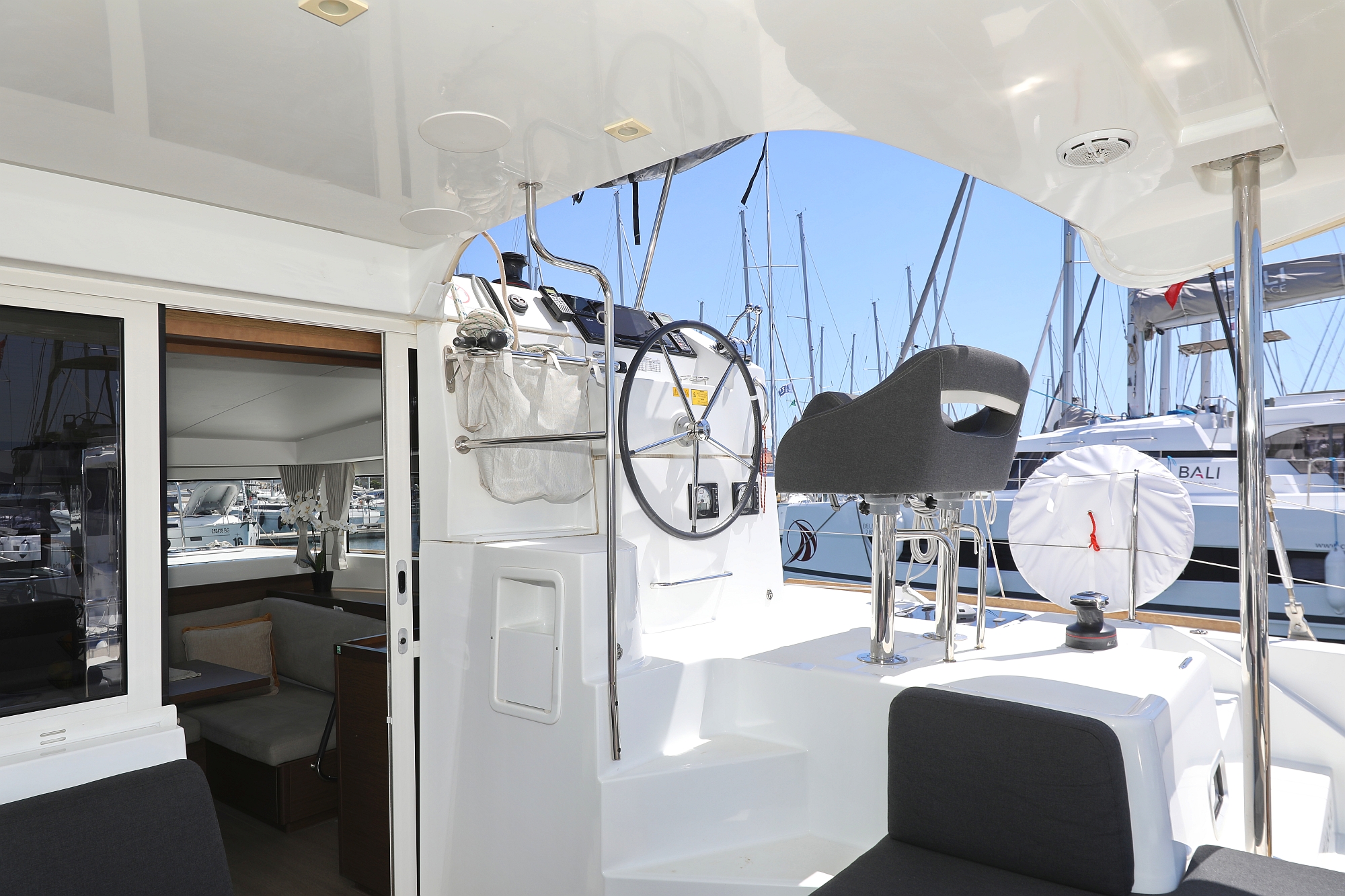 Photo #5 - Lagoon 40 - 4 + 2 cab (Tortilla Flat) in Biograd - 39279