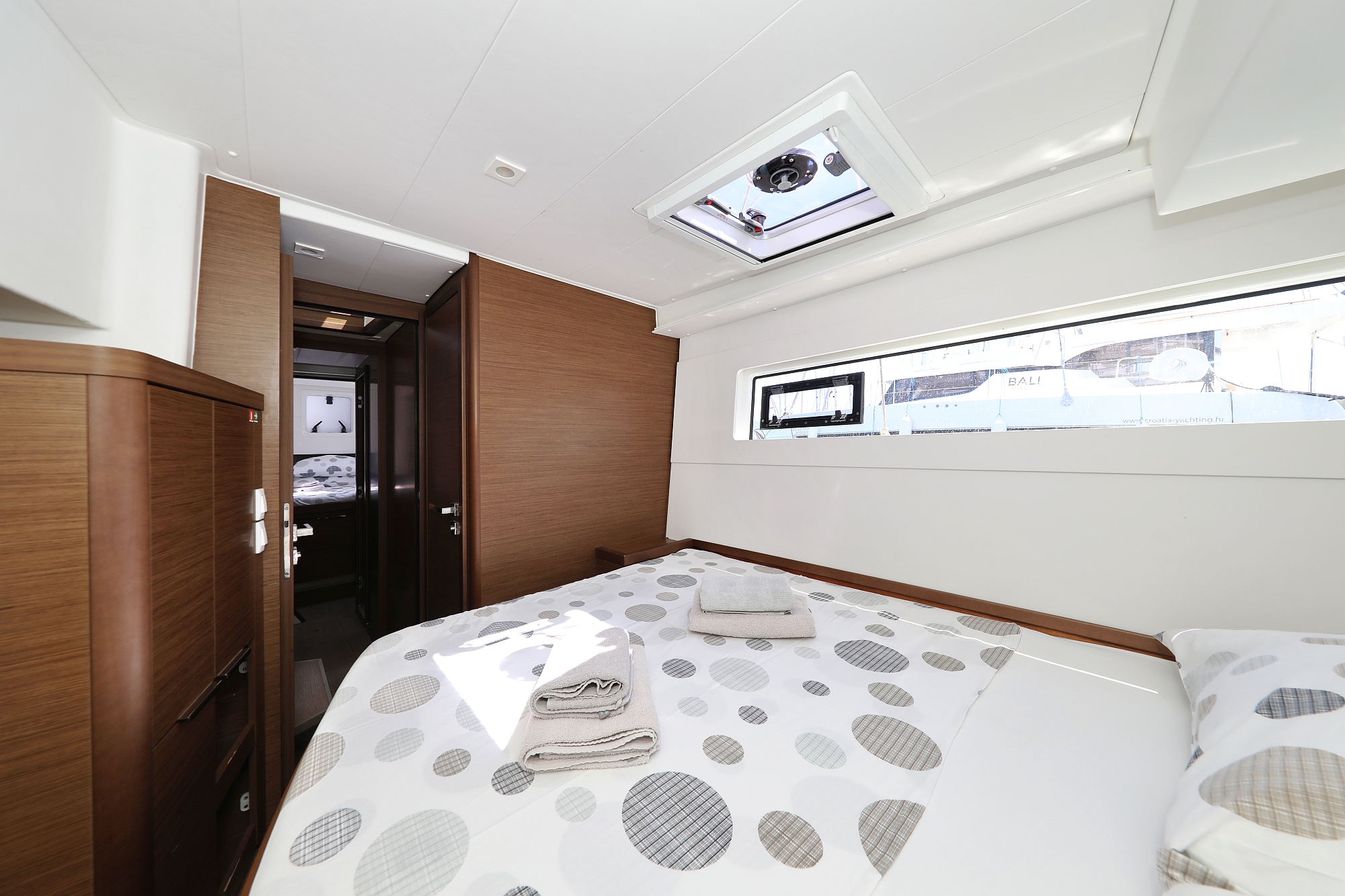 Photo #24 - Lagoon 40 - 4 + 2 cab (Tortilla Flat) in Biograd - 39279