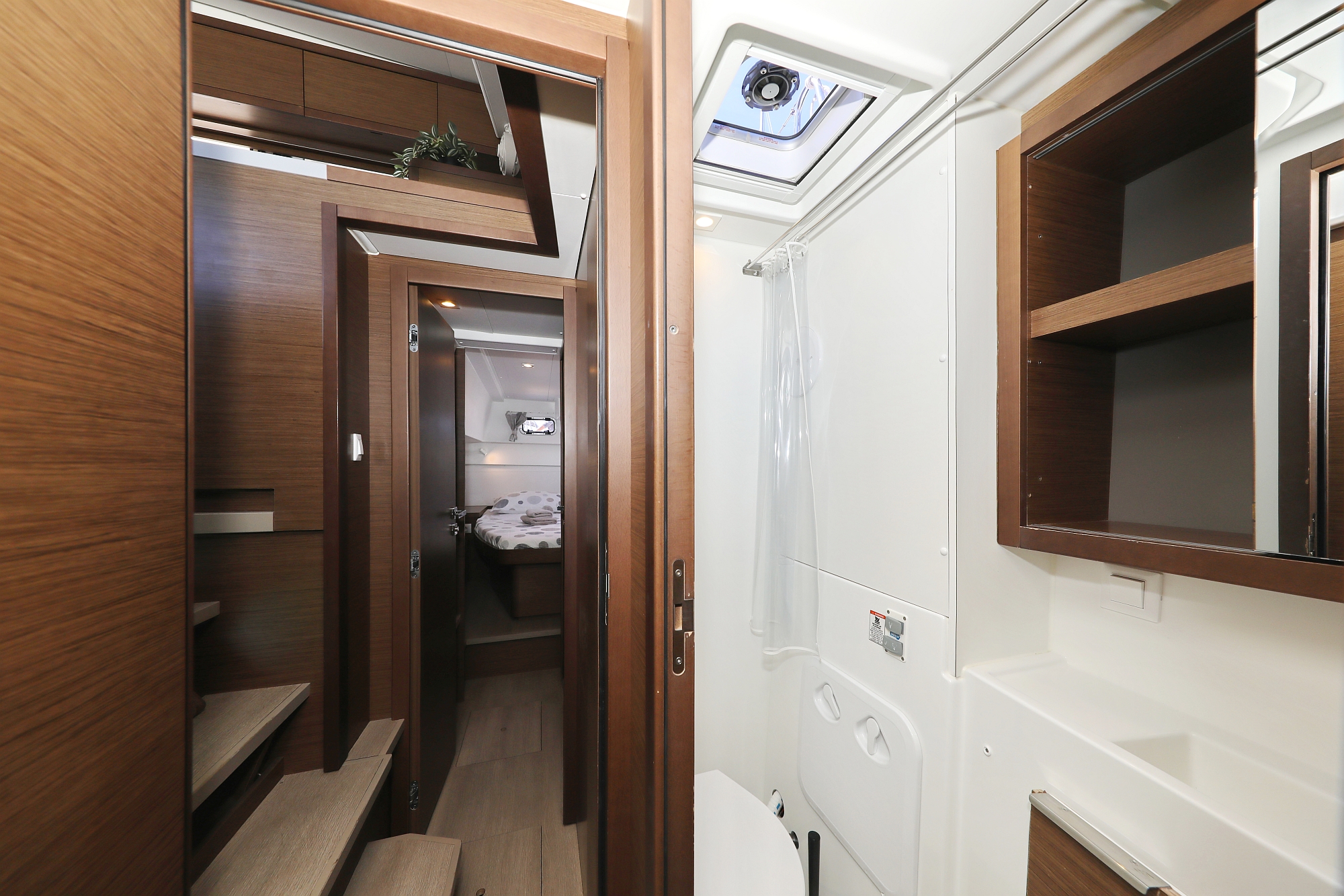 Photo #27 - Lagoon 40 - 4 + 2 cab (Tortilla Flat) in Biograd - 39279