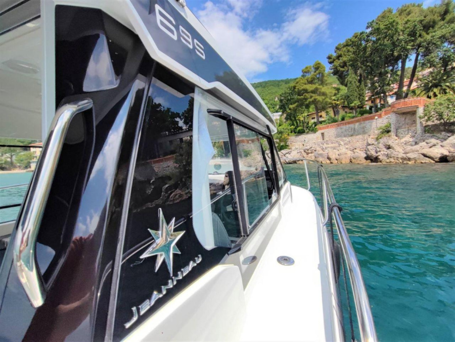 Photo #4 - Merry Fisher 695 Serie2 (Sunny Day) en Pula - 39281