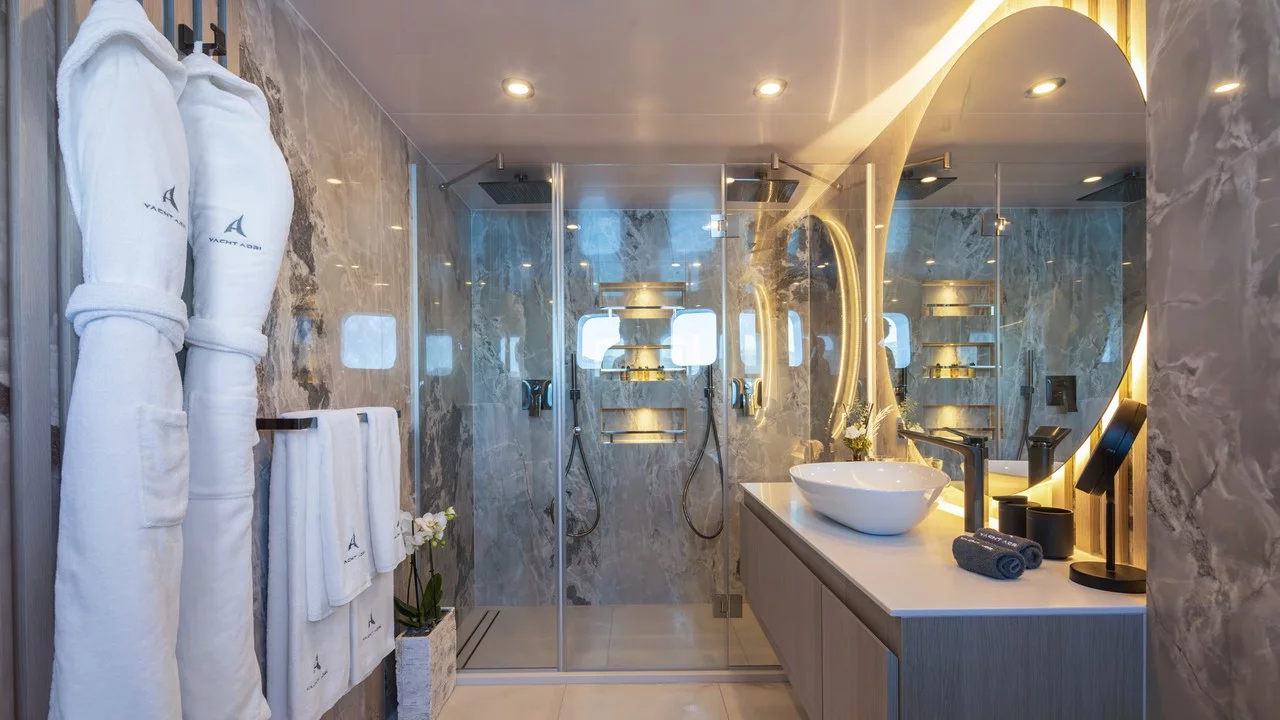 M/S ADRI (M/S Adri)  - 30