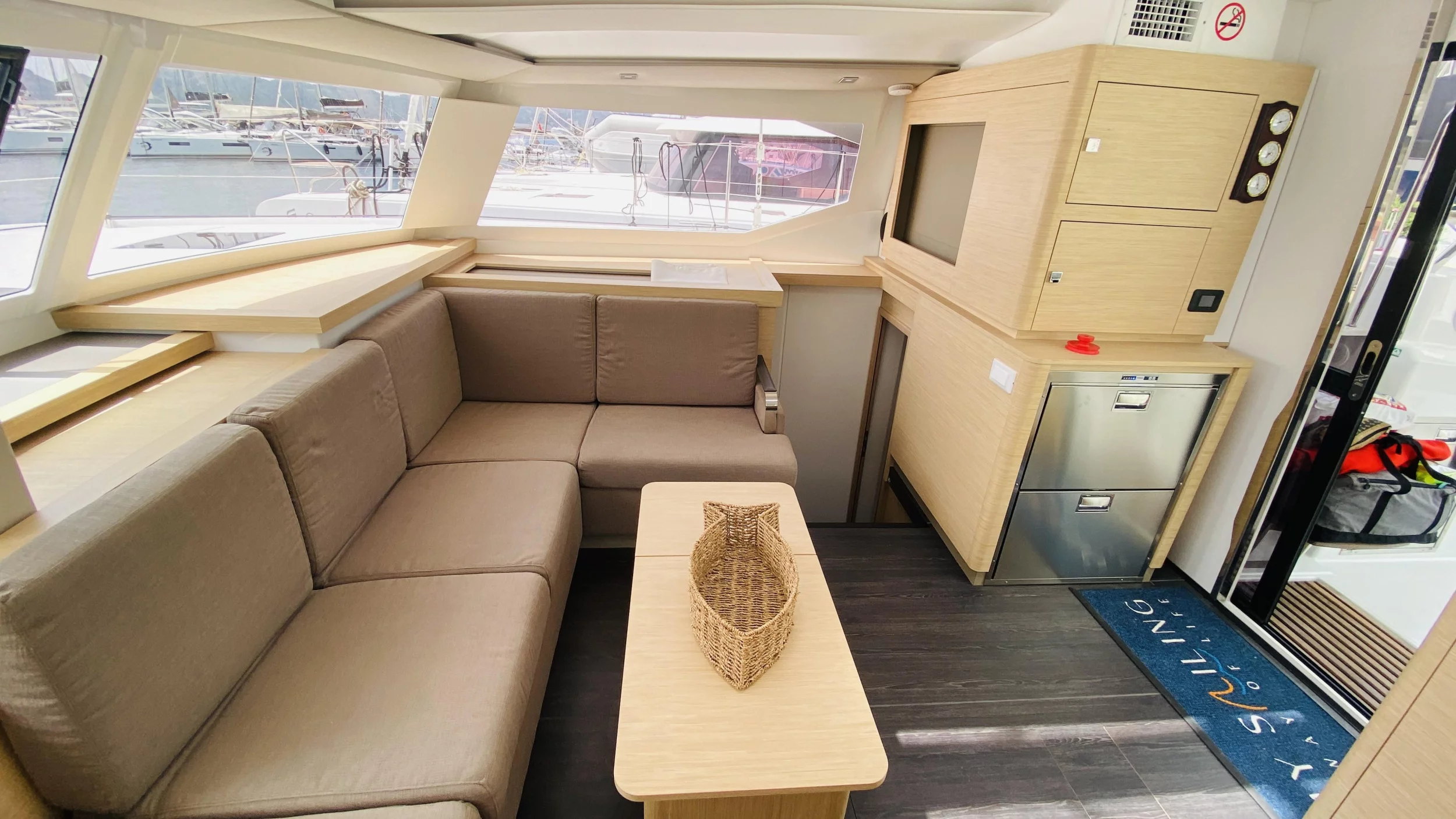 Fountaine Pajot Astrea 42 - 4 + 1 cab. (Sirius 1)  - 10
