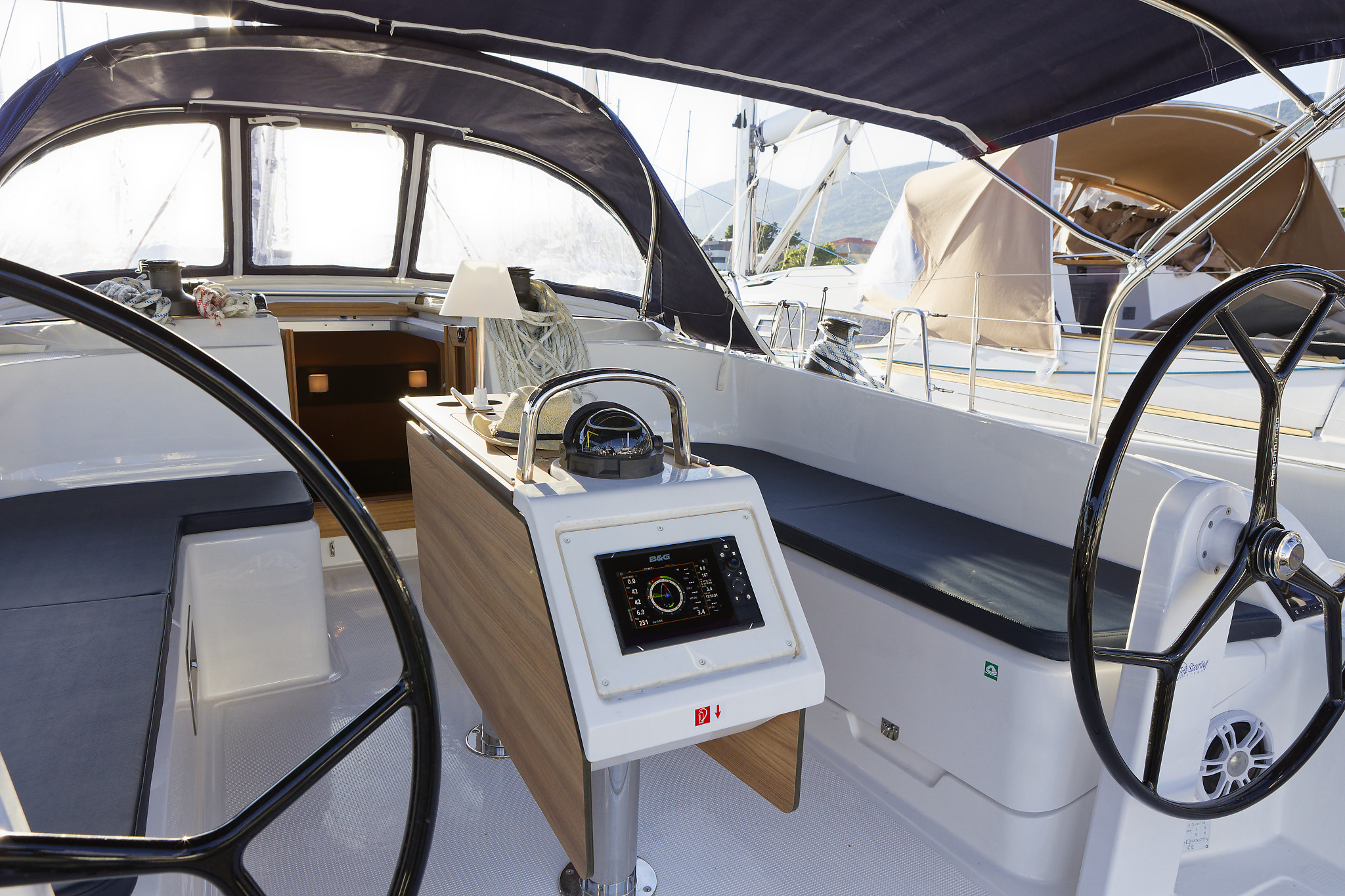 Photo #12 - Bavaria Cruiser 46 - 4 cab. (Val) in Kastela - 39302