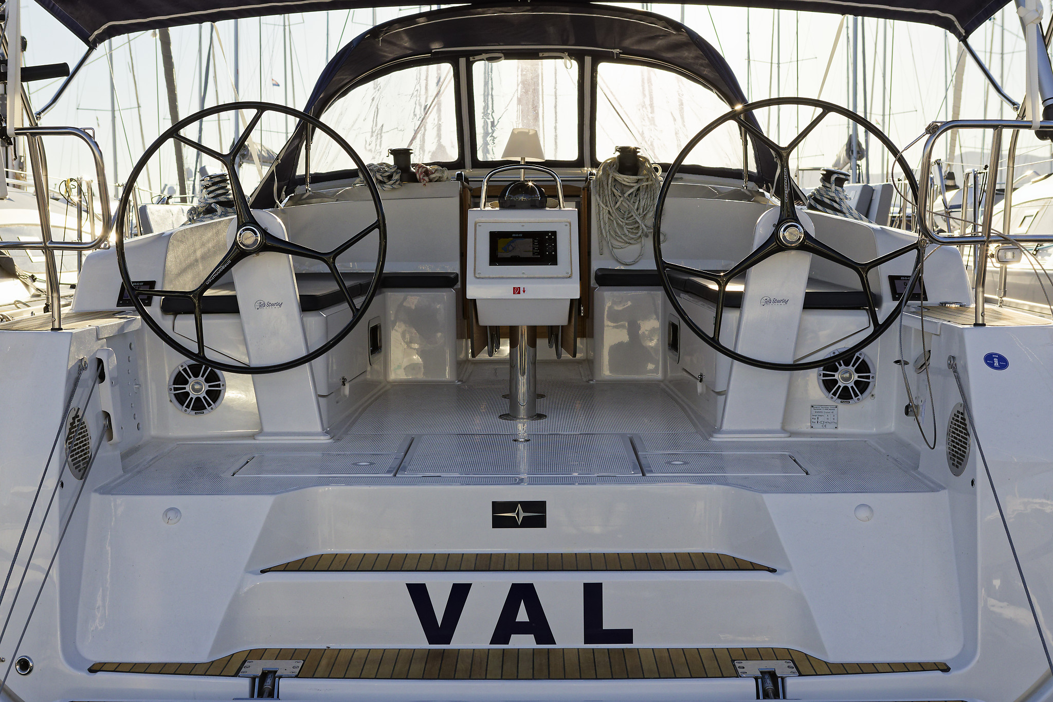 Photo #15 - Bavaria Cruiser 46 - 4 cab. (Val) in Kastela - 39302