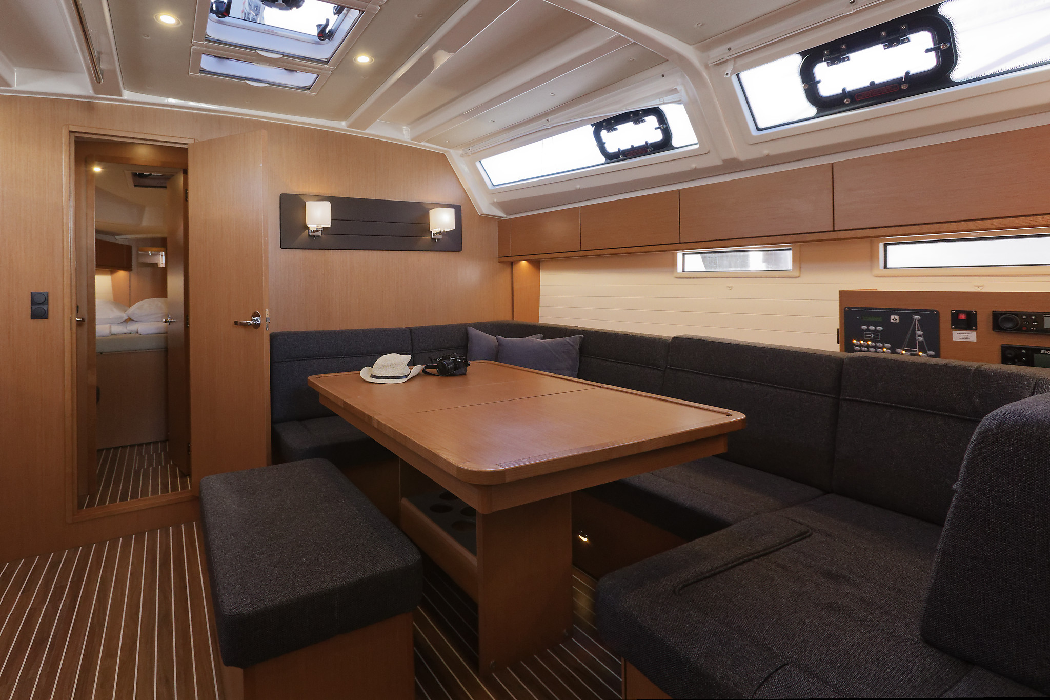 Photo #19 - Bavaria Cruiser 46 - 4 cab. (Val) in Kastela - 39302