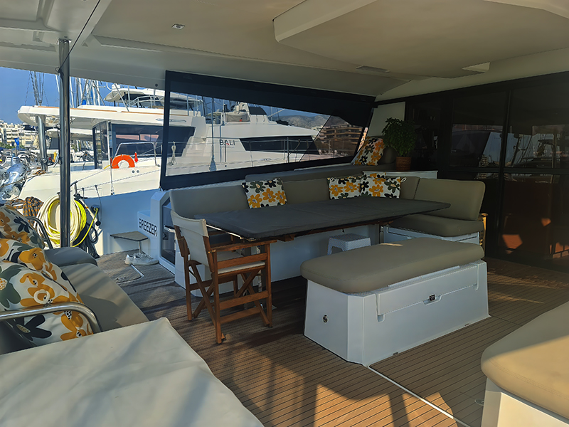 Photo #5 - Fountaine Pajot Aura 51 - 6 + 1 cab (Breezer) in Mykonos - 39313