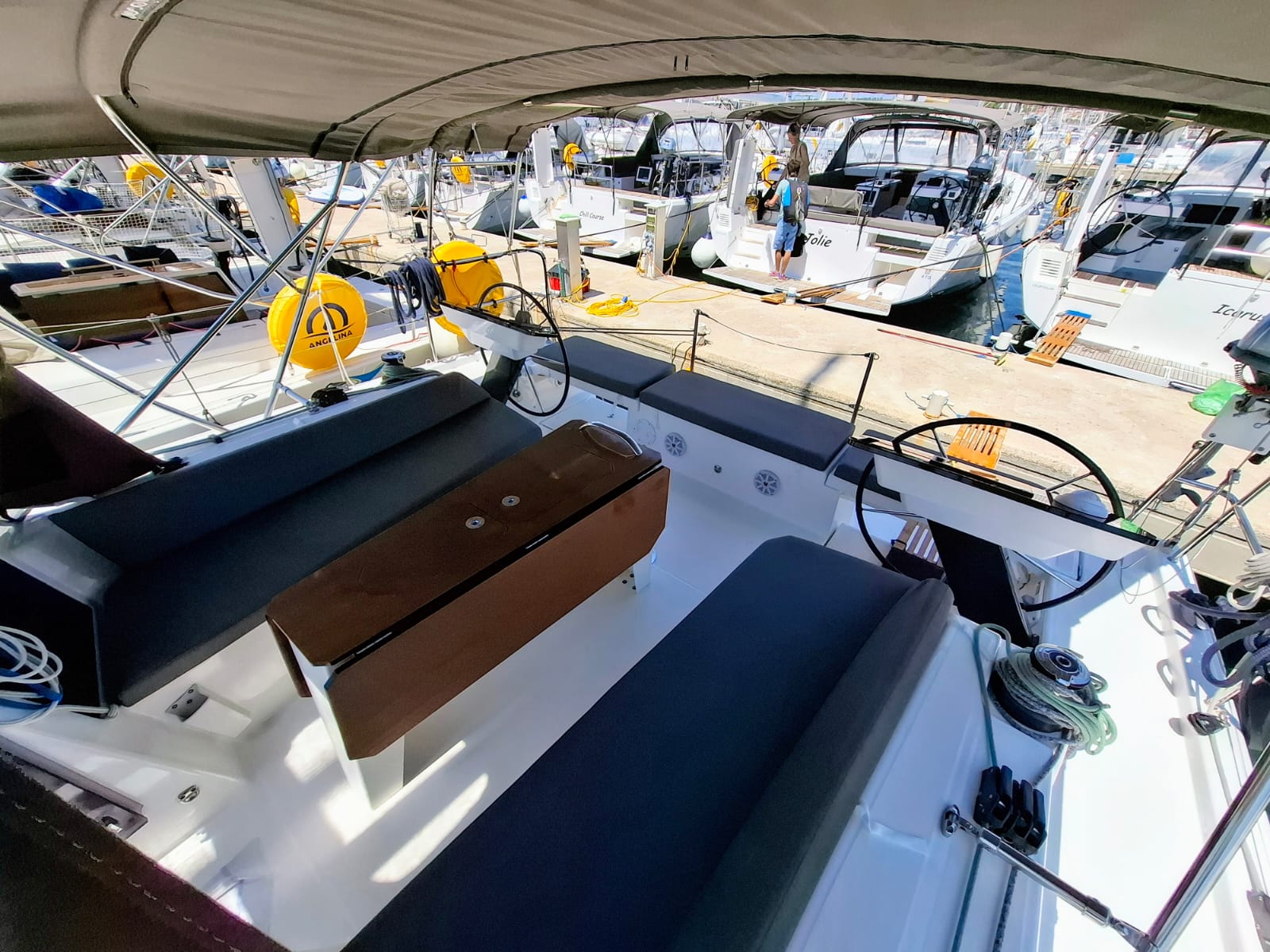 Photo #8 - Dufour 41 - 3 cab. (No Worries) in Biograd - 39339