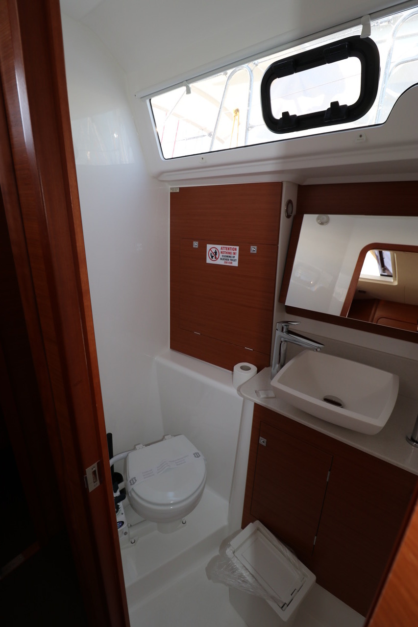 Photo #20 - Dufour 460 GL (Esra) in Kastela - 39343