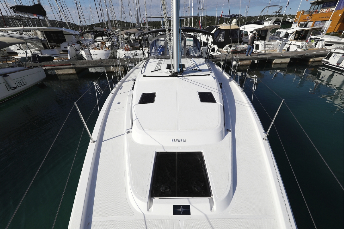 Photo #5 - Bavaria C42 (Summertime) en Pirovac - 39348