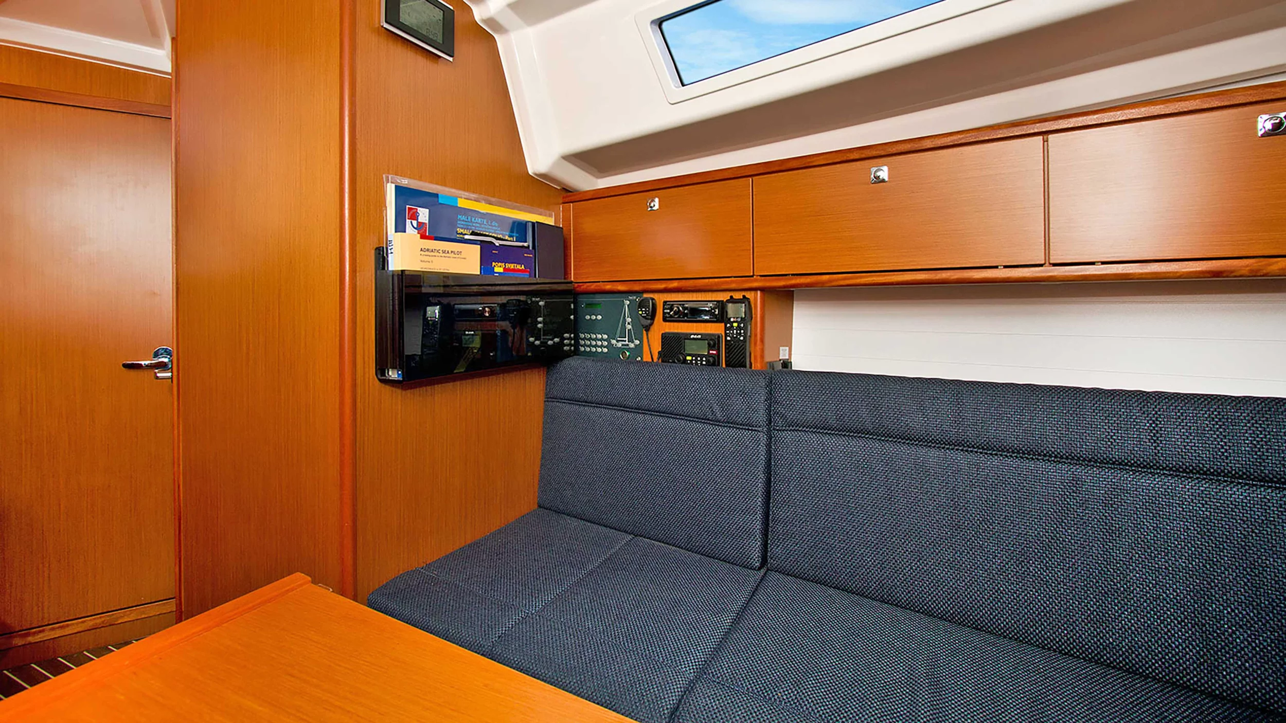 Bavaria Cruiser 34 (Bobara)  - 13