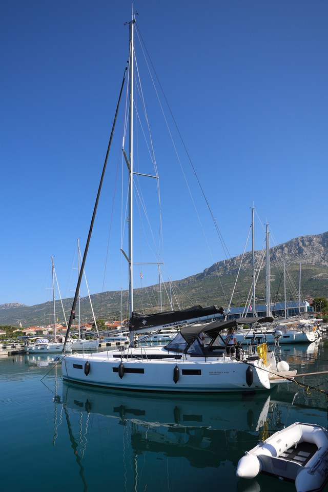 Photo #4 - Sun Odyssey 440 - 3 cab. (Dreamcatcher) in Kastela - 39370