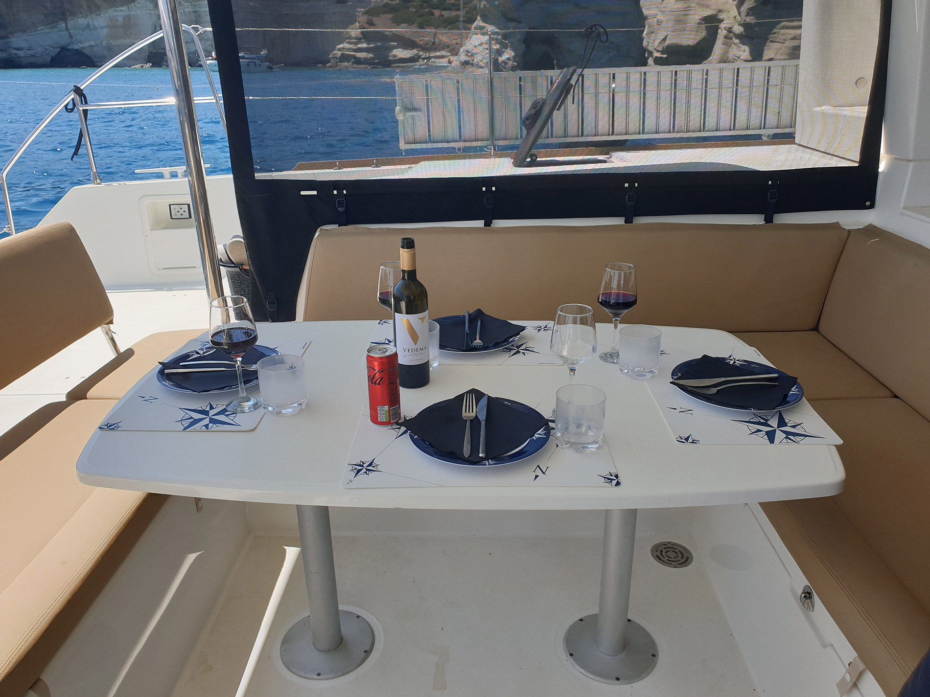 Photo #8 - Lagoon 450 F - 4 + 1 cab. (Madicon) en Santorin - 39373