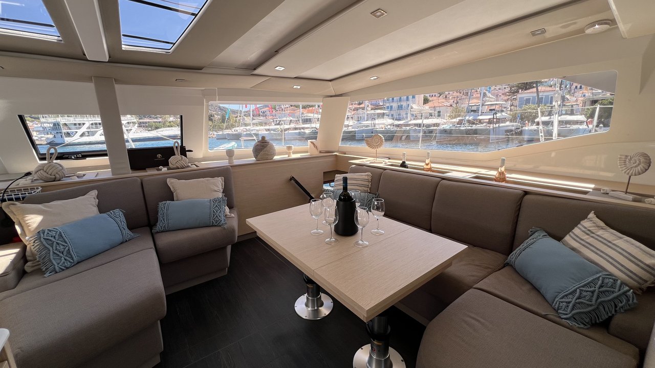 Photo #12 - Fountaine Pajot Aura 51 - 6 cab (Three Dee) en Lavrion - 39383