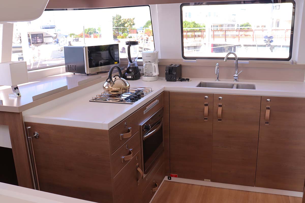 Photo #20 - Bali 4.4 - 4 + 1 cab. (Stellar) in Nanny Cay - 39409