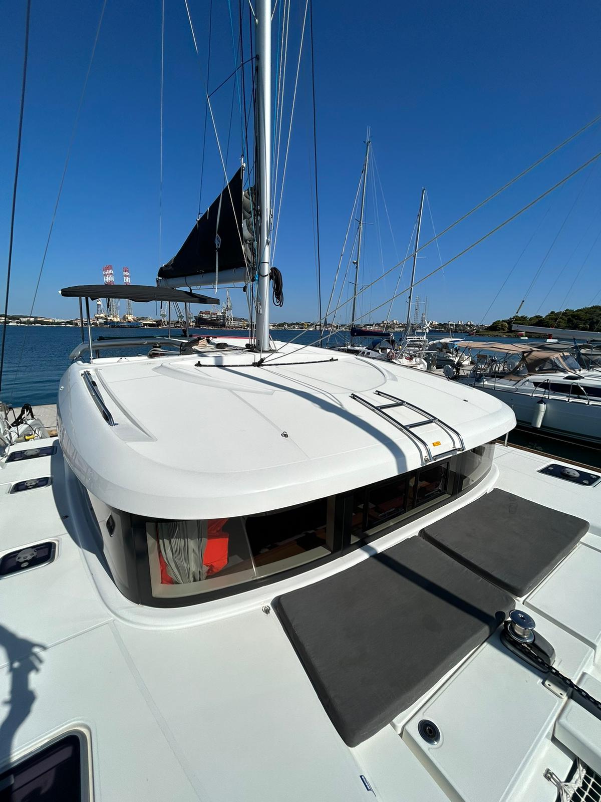 Photo #6 - Lagoon 40 - 4 + 2 cab (Sunlight) en Split - 39411