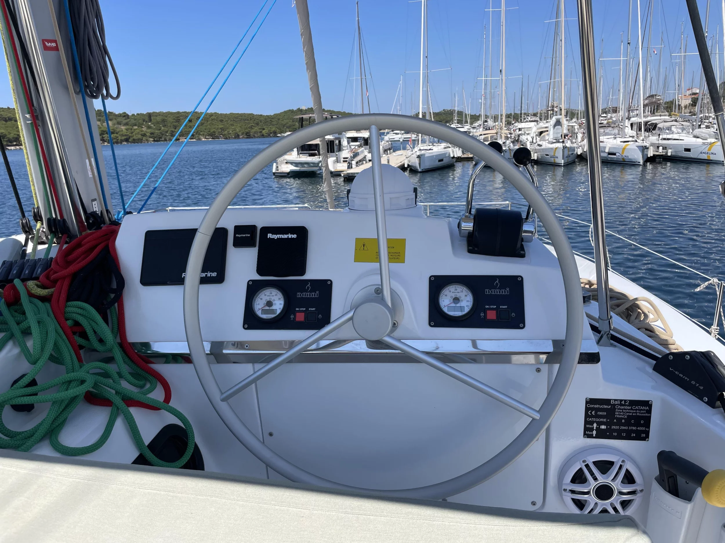 Bali 4.2 - 4 + 2 cab. (Jackpot)  - 4