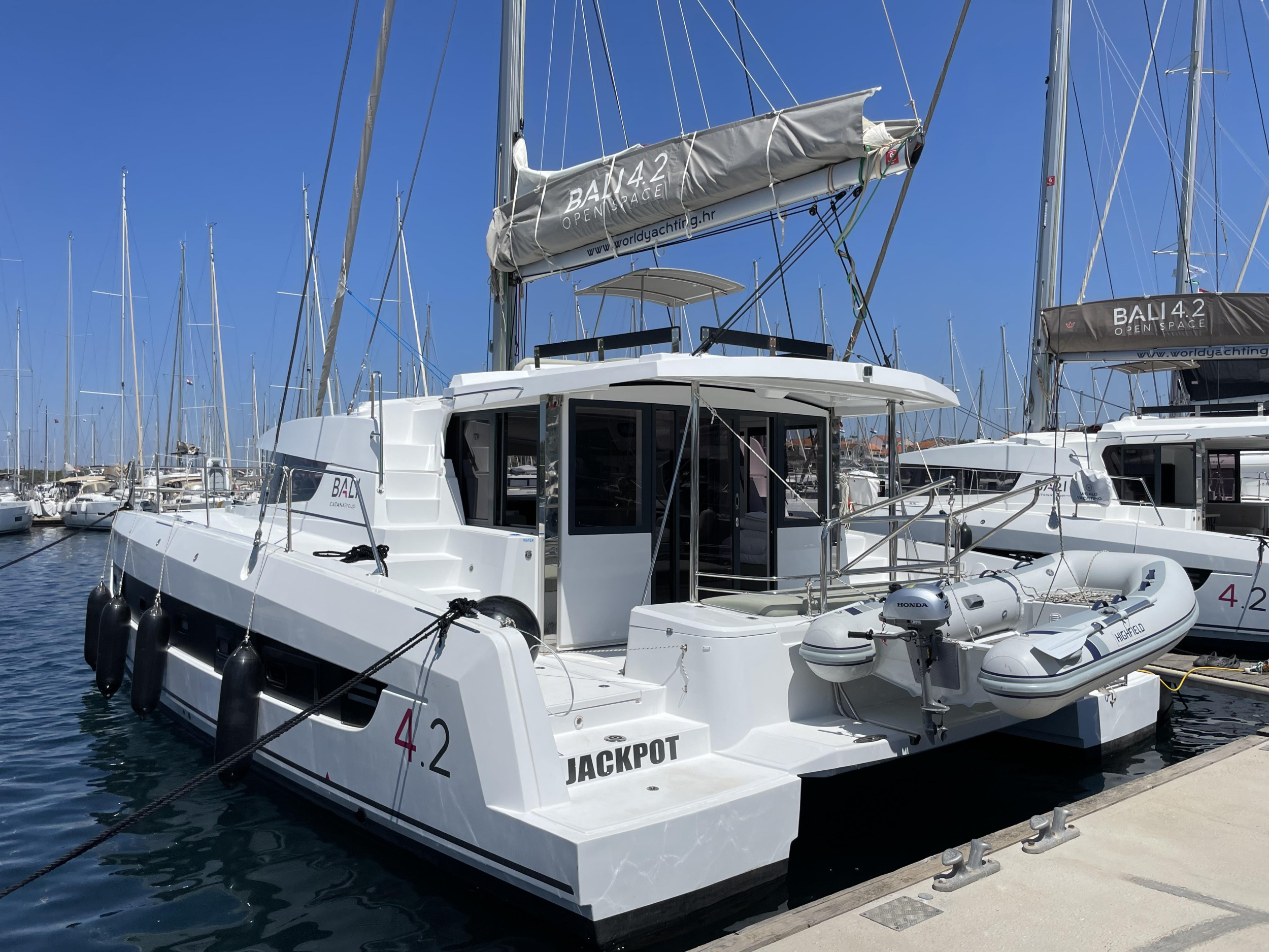 Photo #7 - Bali 4.2 - 4 + 2 cab. (Jackpot) in Sibenik - 39415
