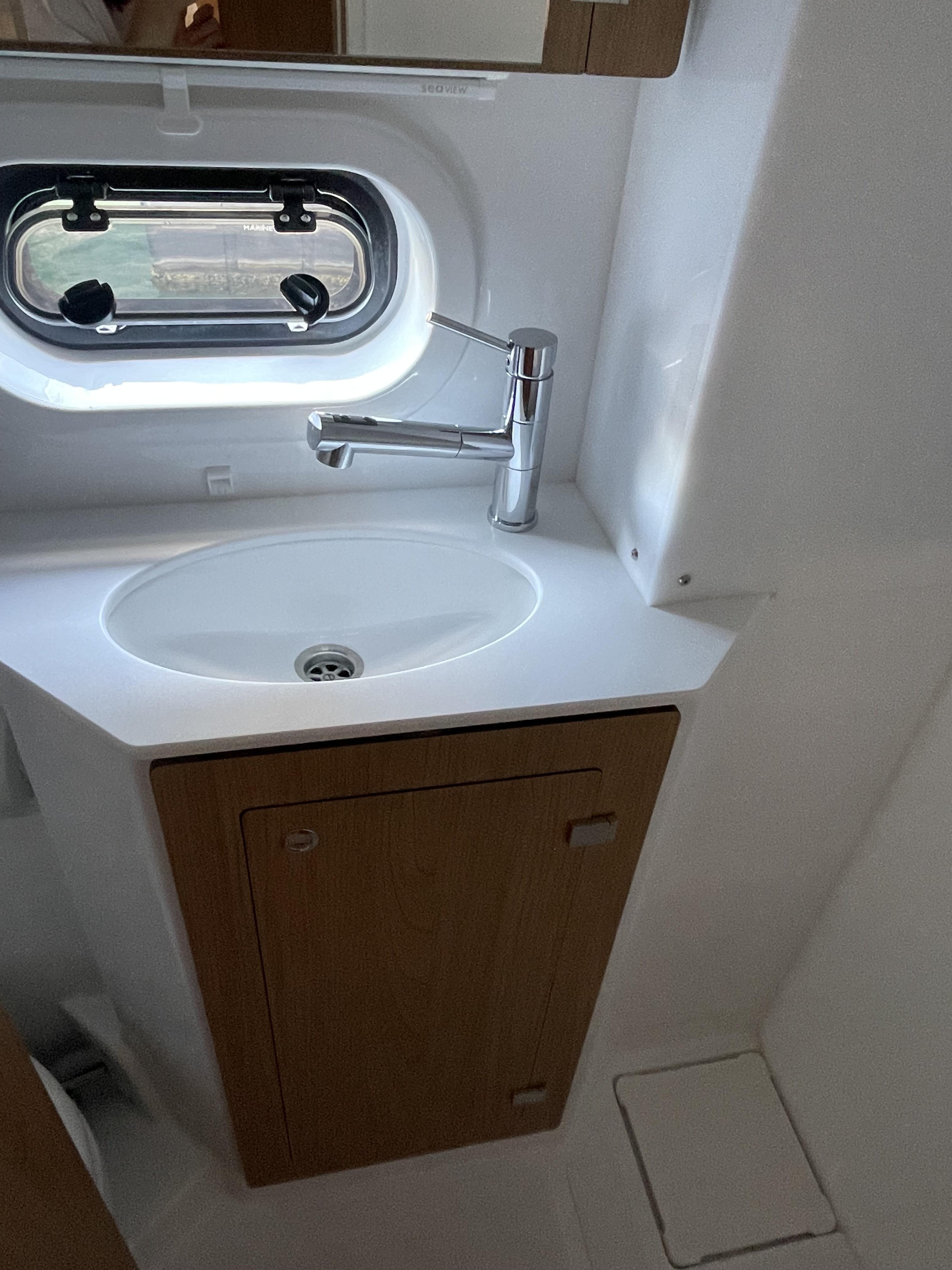 Photo #29 - Bali 4.2 - 4 + 2 cab. (Jackpot) in Sibenik - 39415