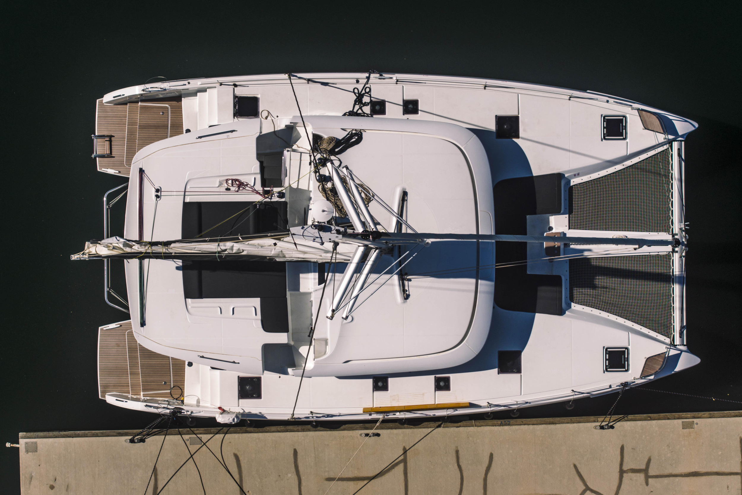 Photo #6 - Lagoon 46 - 4 + 2 cab. (Poseidon) en Sibenik - 39416
