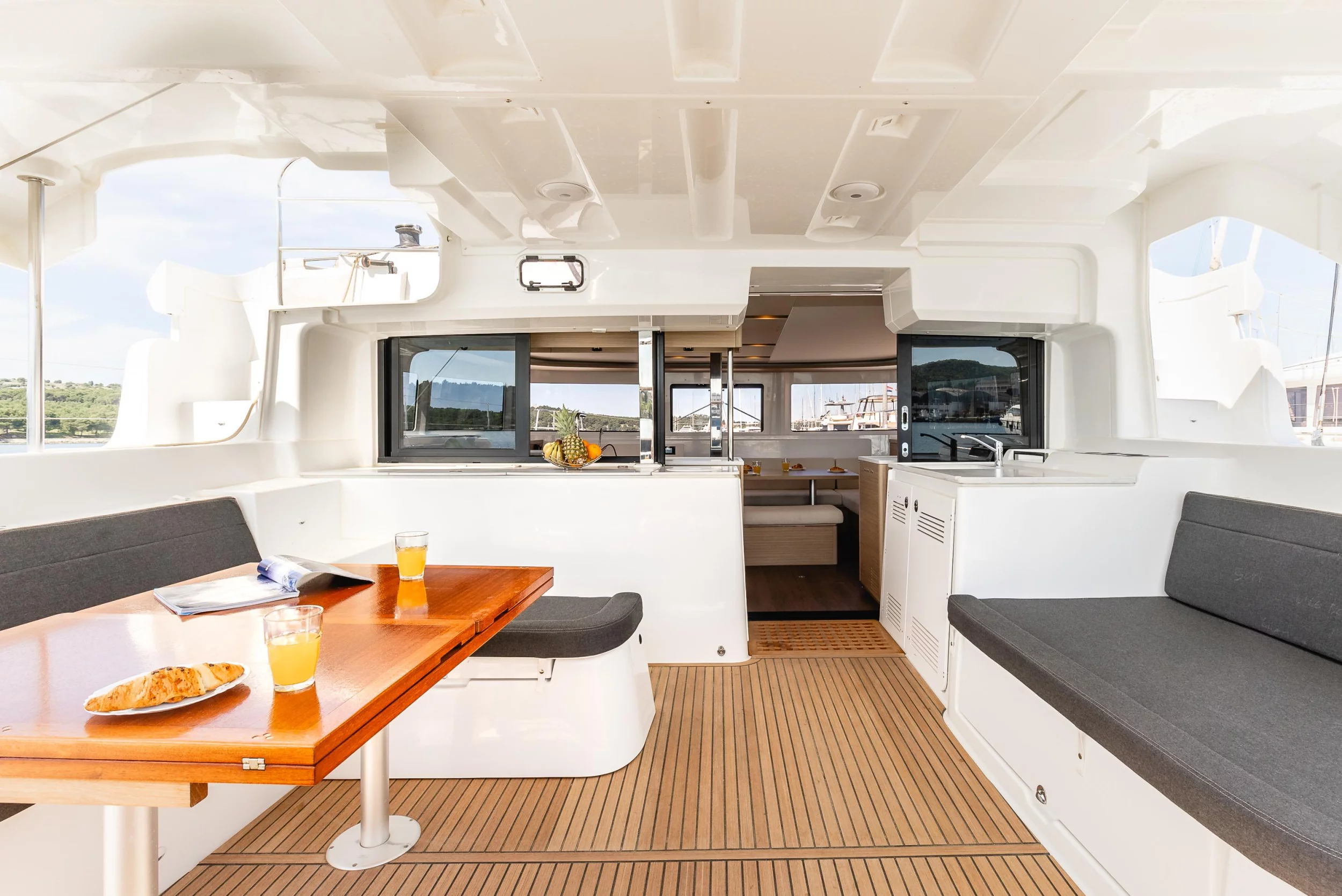 Lagoon 46 - 4 + 2 cab. (Poseidon)  - 12