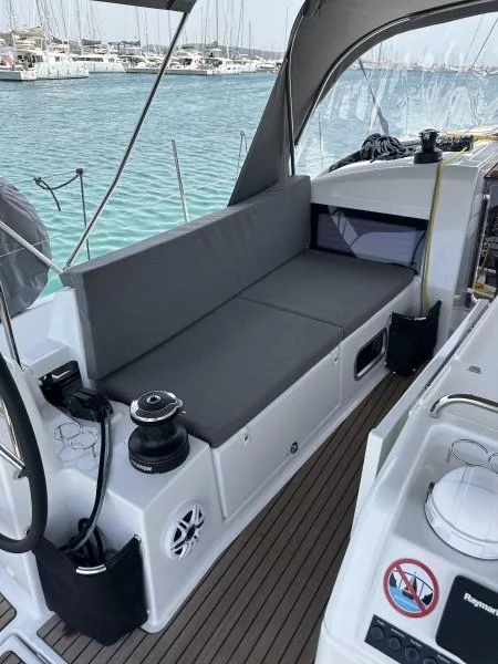 Sun Odyssey 440 (Taurus)  - 4