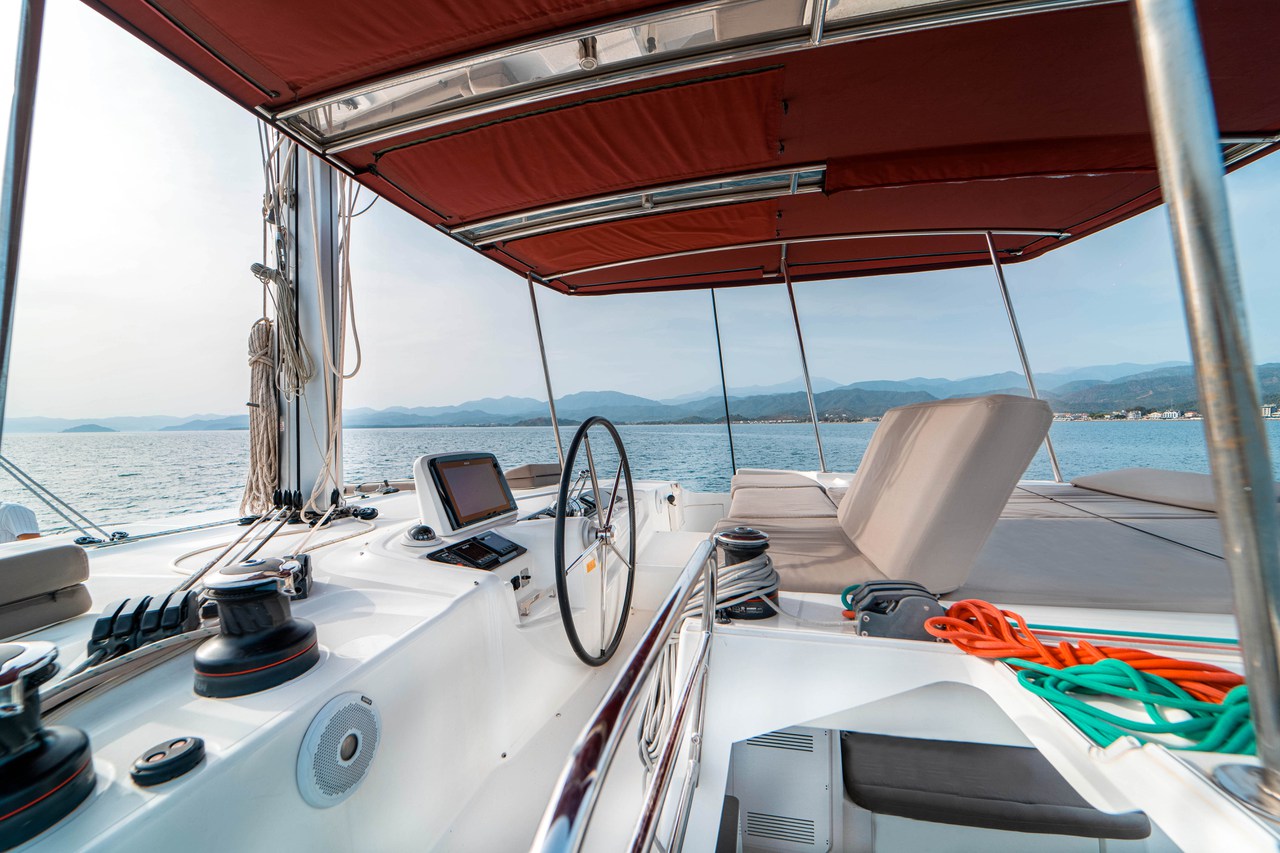 Photo #6 - Lagoon 46 - 4 + 1 cab. (Hydra) in Fethiye - 39422