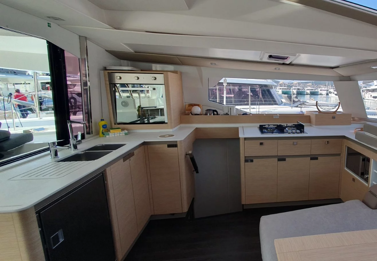 Fountaine Pajot Elba 45 - 5 cab. (Adria Blue)  - 13