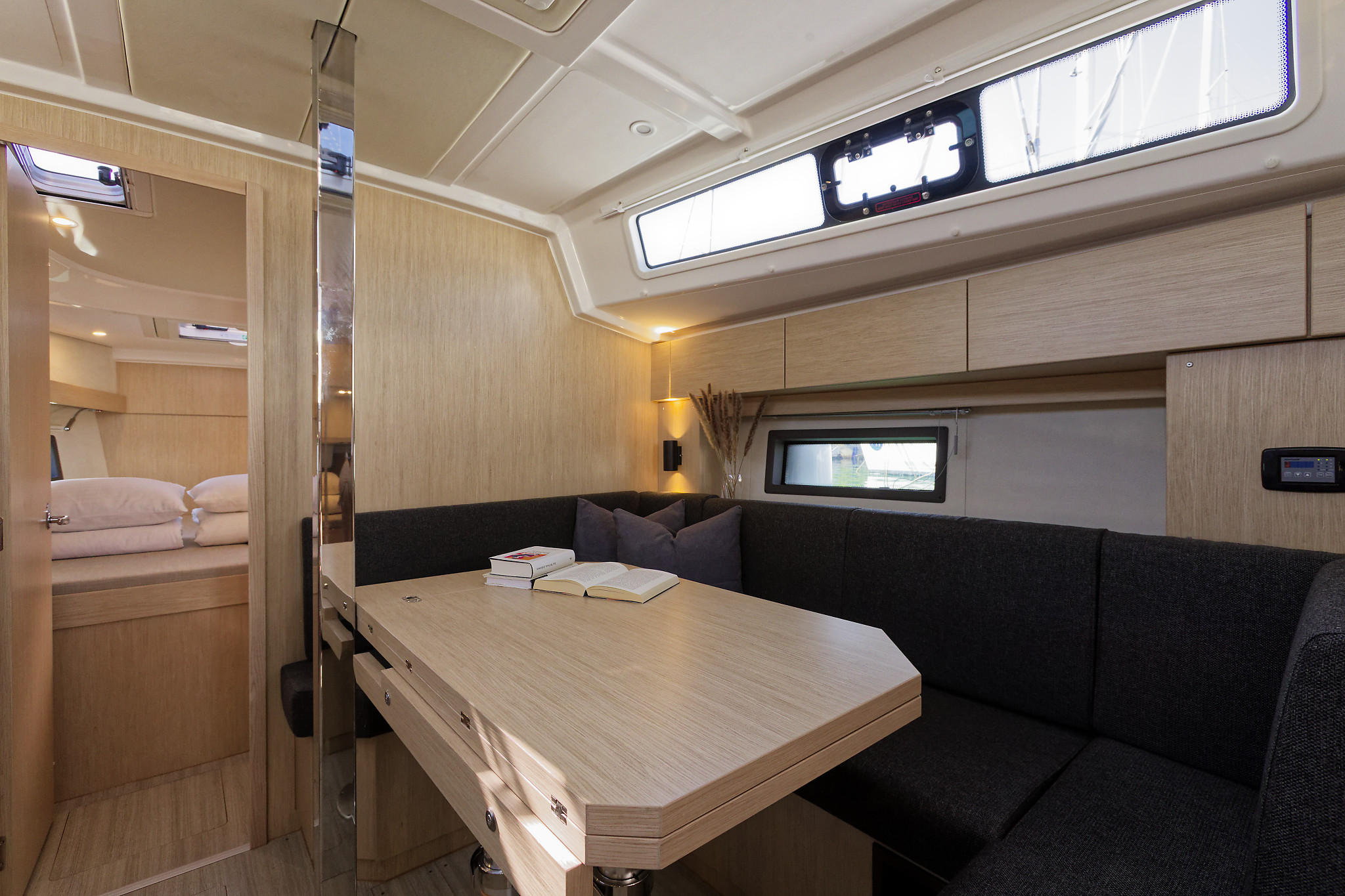 Photo #13 - Bavaria C38 (Skye) in Kastela - 39440
