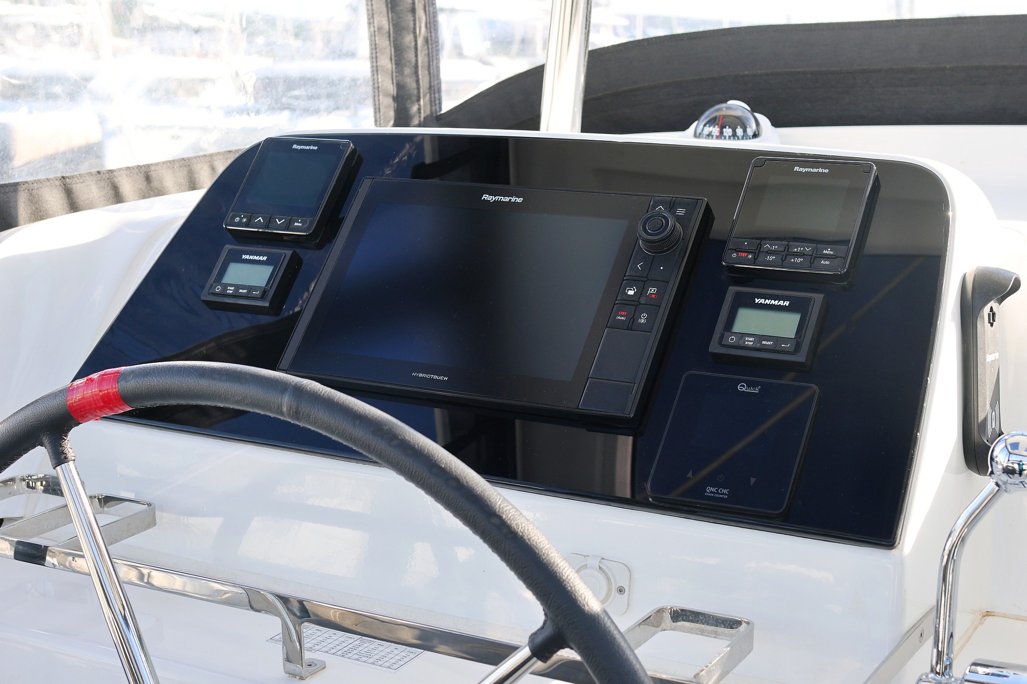 Photo #13 - Lagoon 42 - 4 + 2 cab. (Equator) in Sukosan - 39441