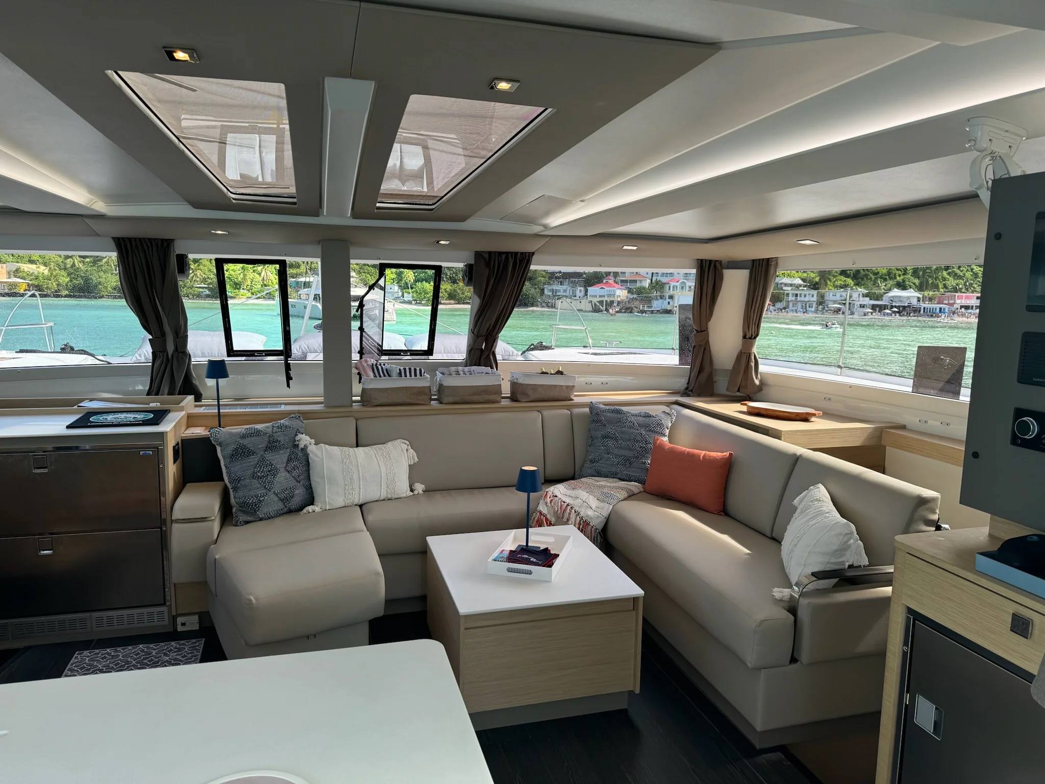Fountaine Pajot Tanna 47 - 5 cab. (Feeling Knotty)  - 11