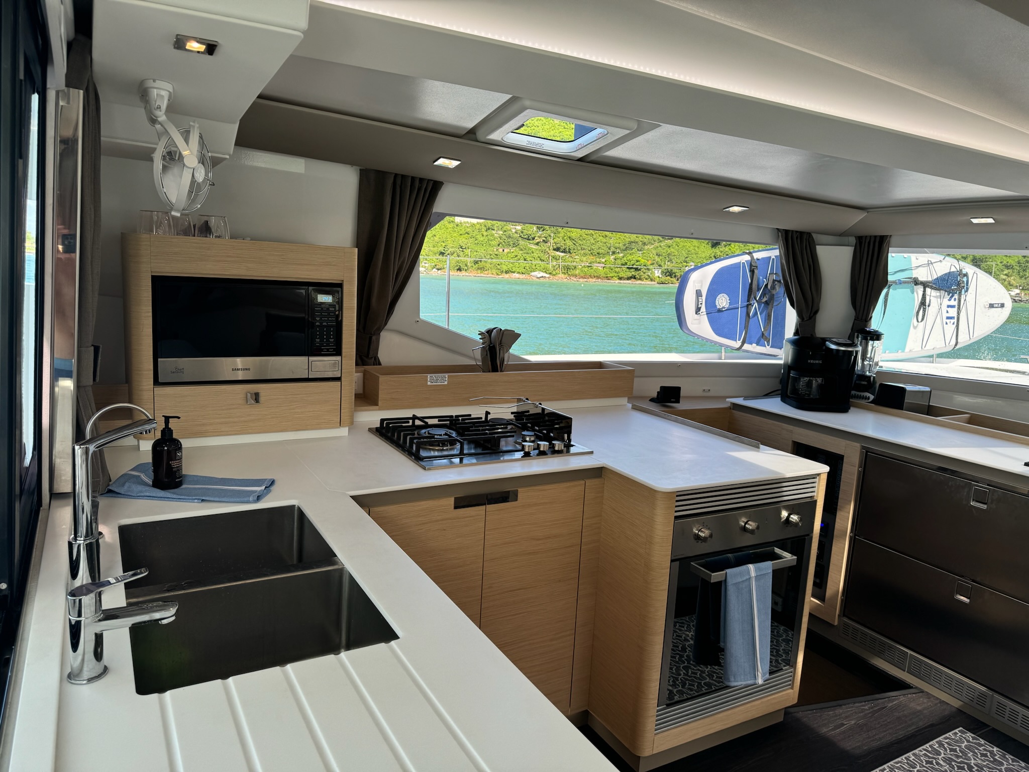 Photo #13 - Fountaine Pajot Tanna 47 - 5 cab. (Feeling Knotty) in St. Thomas - 39453