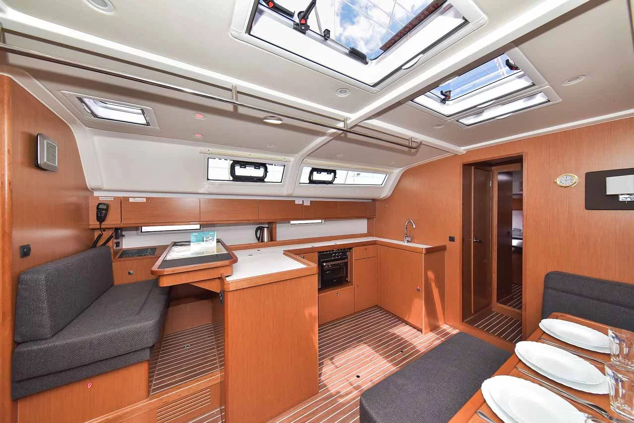 Bavaria Cruiser 51 (Donna I)  - 8