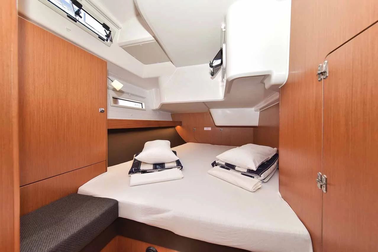 Bavaria Cruiser 51 (Donna I)  - 17