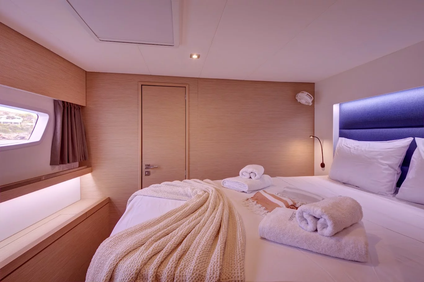 Fountaine Pajot Tanna 47 - 5 + 1 cab. (Helidoni)  - 11