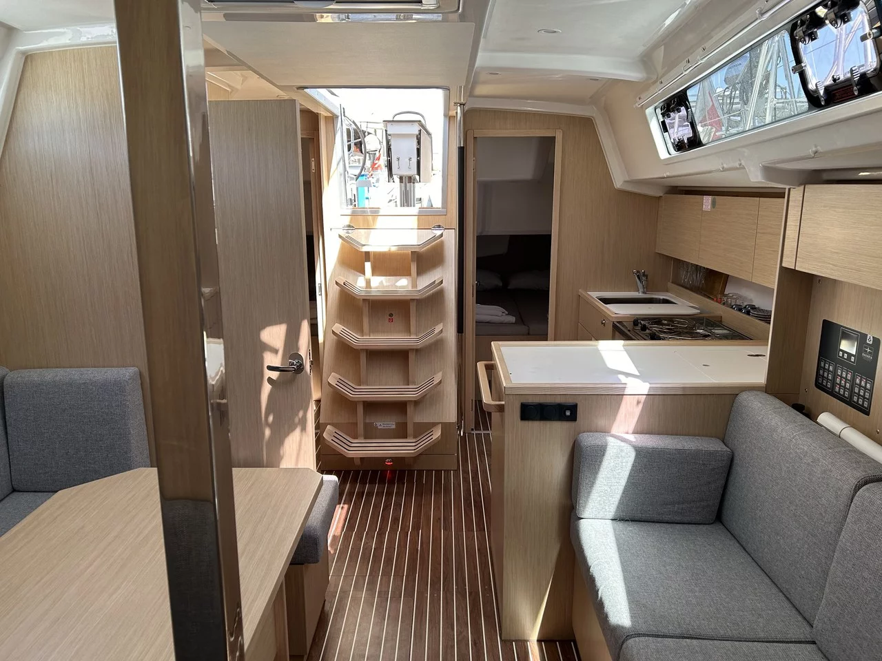 Bavaria C38 (Xenia)  - 18