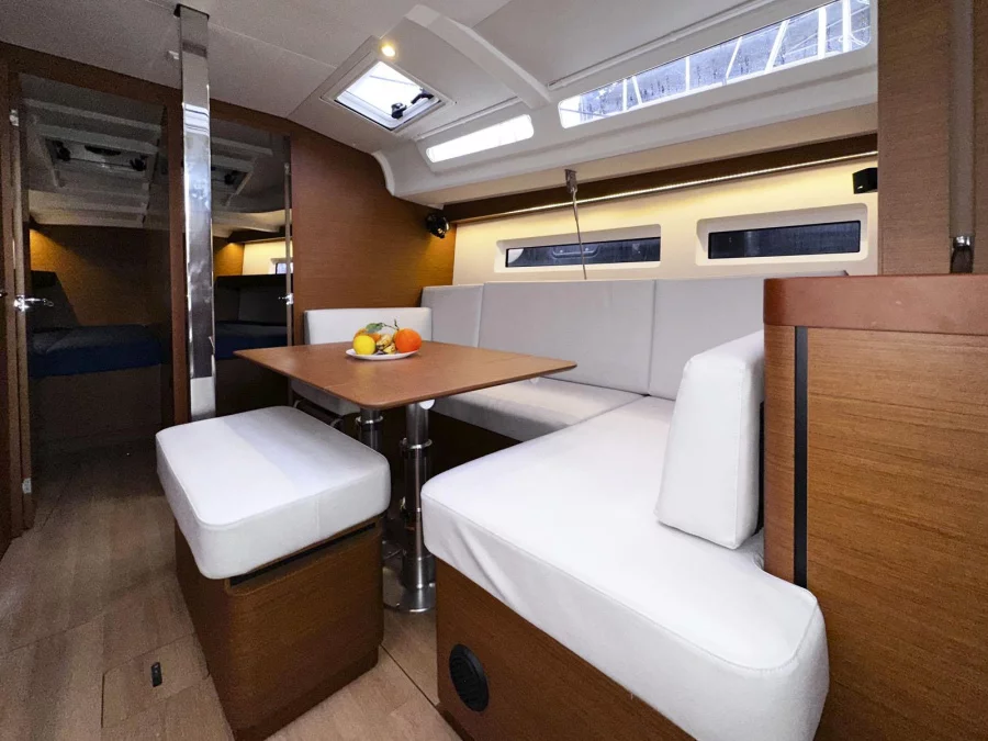 Sun Odyssey 440 (tam elli)  - 12