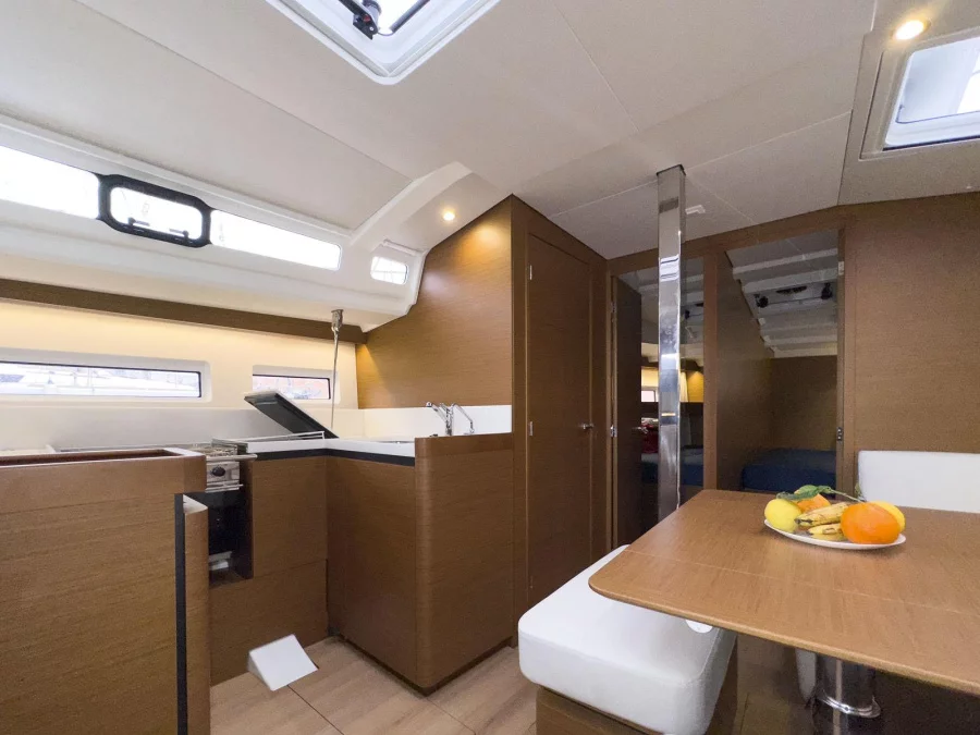 Sun Odyssey 440 (tam elli)  - 18