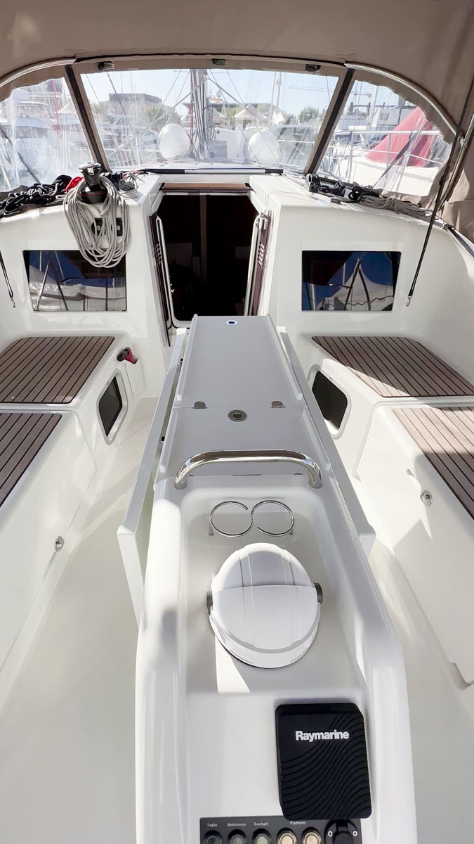 Photo #16 - Sun Odyssey 410 - 3 cab. (Sea Pearl) in Palma - 39506