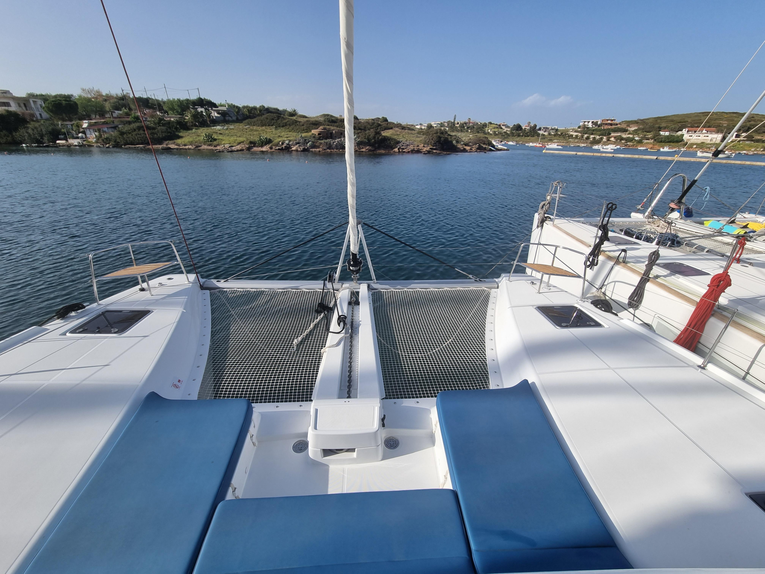 Photo #8 - Lagoon 46 - 4 + 1 cab. (Dionike) in Lavrion - 61788