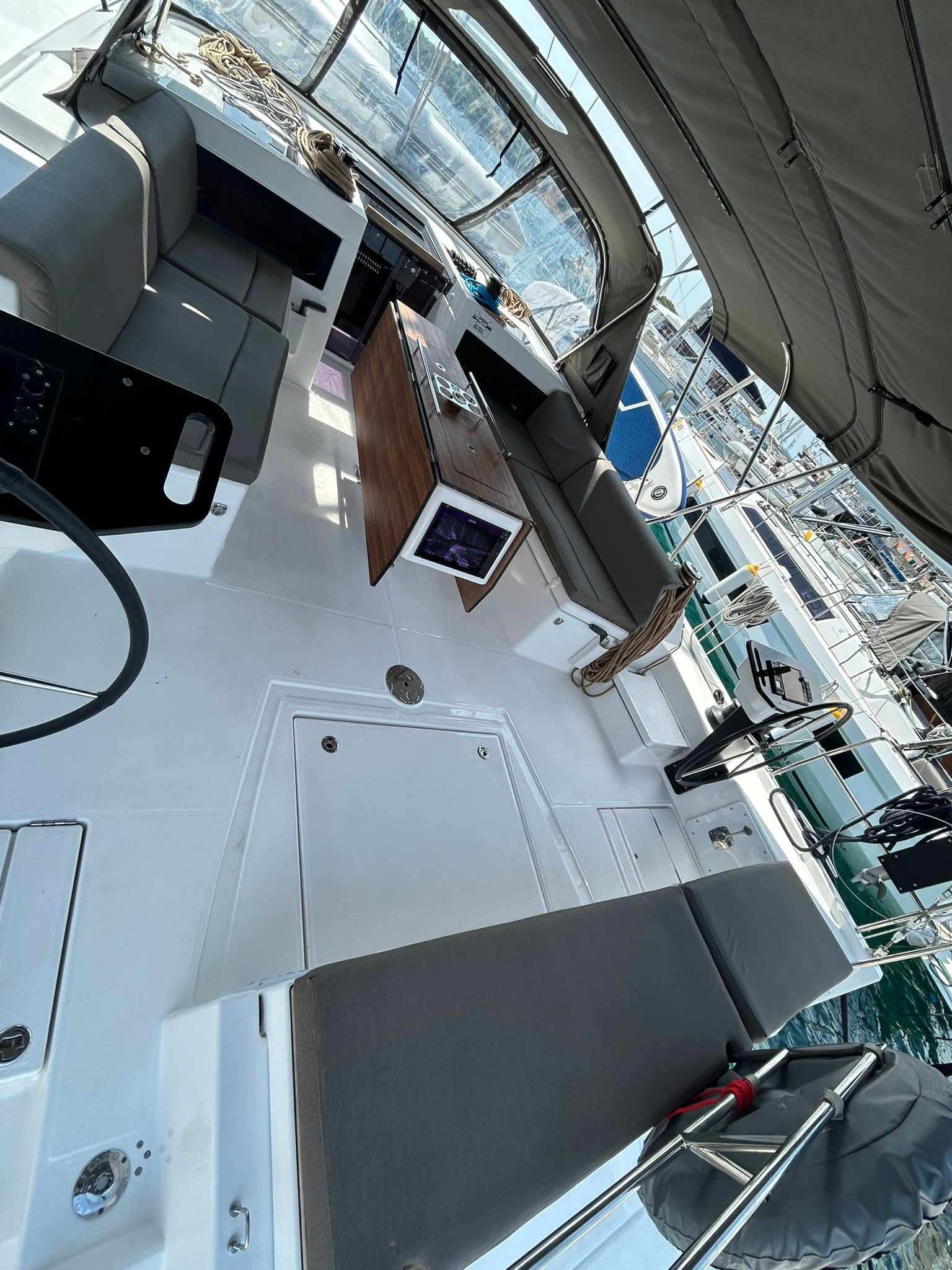 Photo #9 - Dufour 470 - 5 cab. (Sea Breeze) in Tribunj - 39510