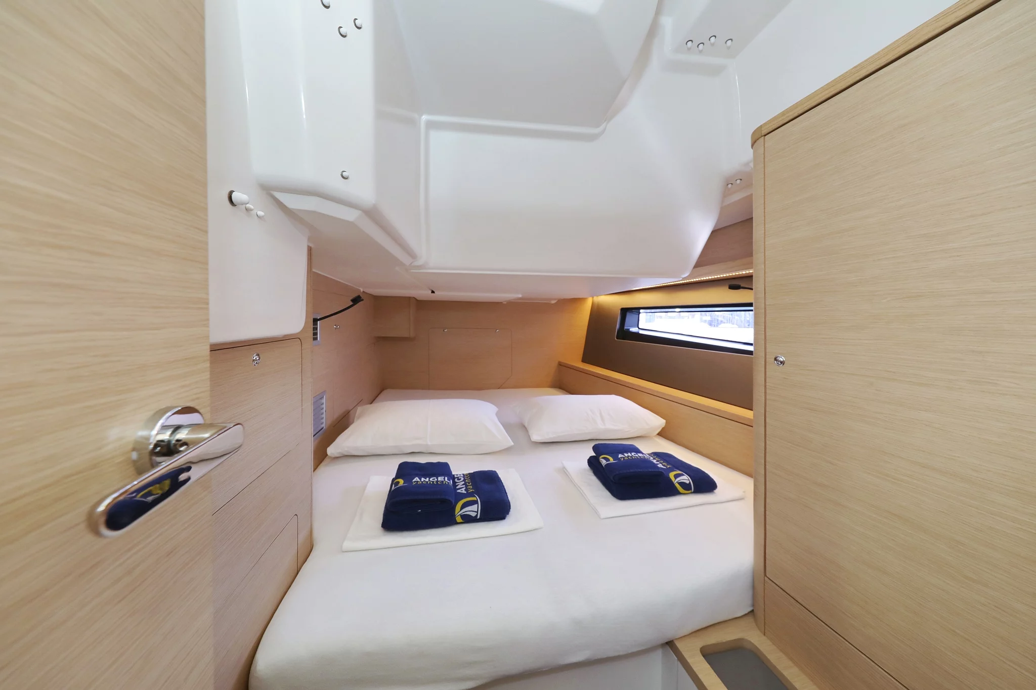 Dufour 44 - 4 cab (Timeless)  - 26