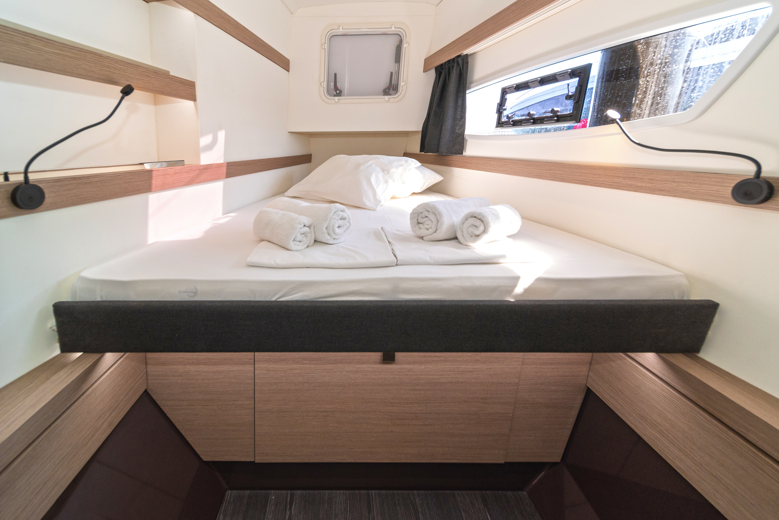 Photo #4 - Fountaine Pajot Isla 40 - 4 + 1 cab. (First Step) in Skradin  - 39518