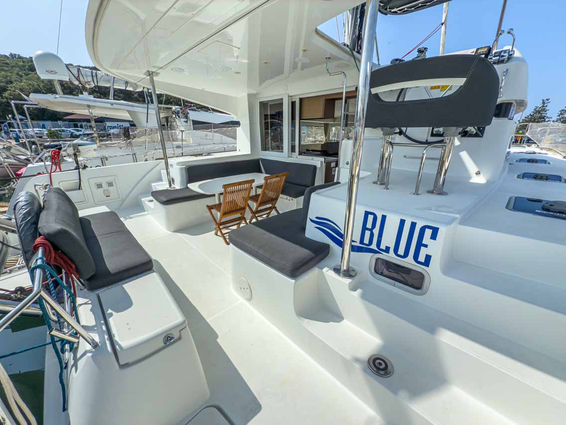 Photo #4 - Lagoon 40 - 4 + 2 cab (Blue) en Pula - 39537